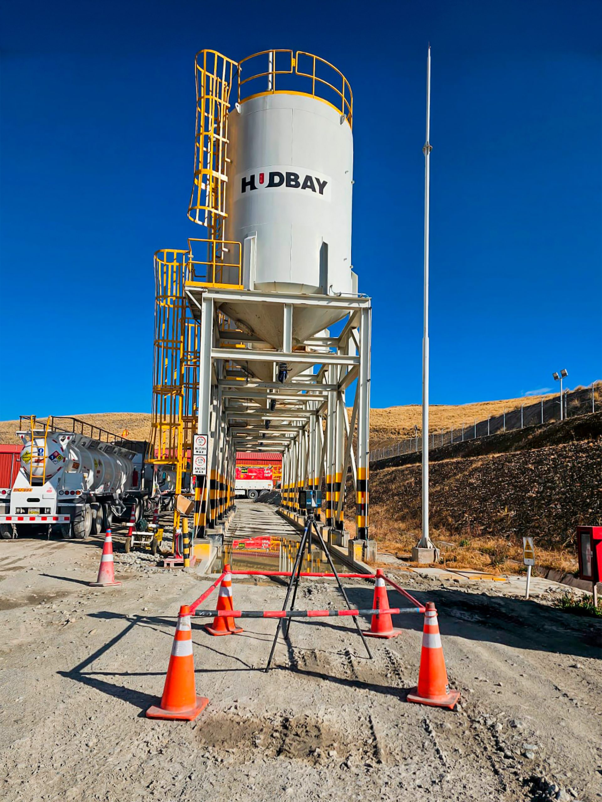 SERVICIO DE EMS E INGENIERÍA PARA LA IMPLEMENTACION DE 04 SILOS DE EMULSION DE 120 TN